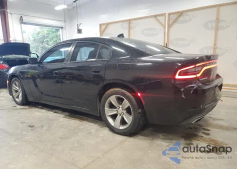 2015 Dodge Charger Sxt z USA, uszkodzony, nr VIN 2C3CDXHG4FH777351